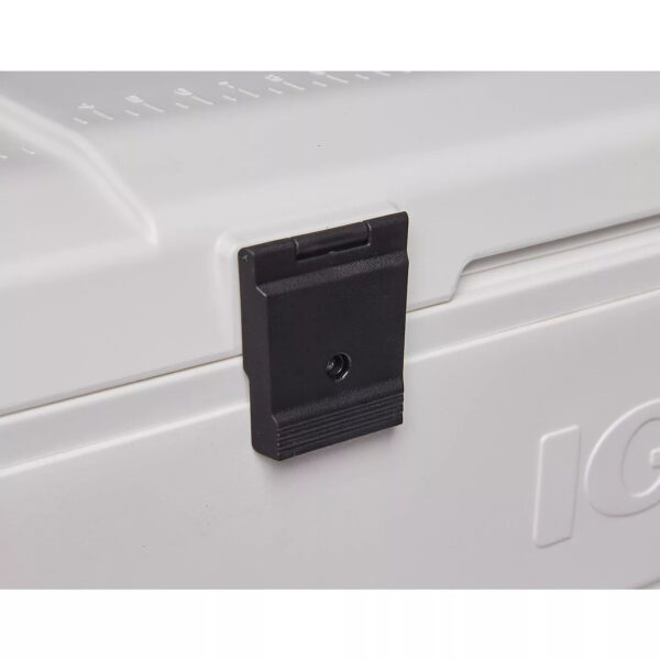Igloo MaxCold 152-qt. Cooler White 01