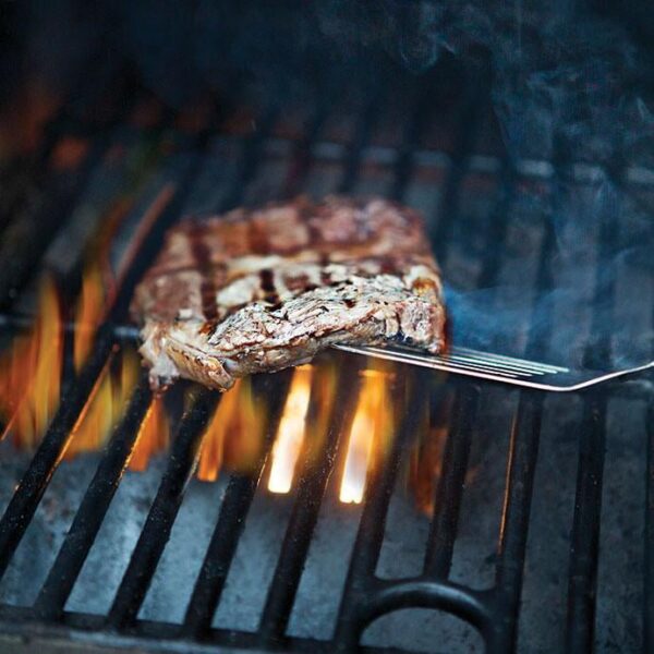 099519652283486f99a324f89efc74c1 700FB Wood Fired Pellet Grill with Flame Broiler, 700 Sq. In. Cooking Space