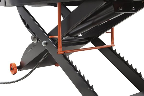 0ff1cc1de8f34a4281cde0877b6a9750 APlusLift MT1500X 1500LB Air-Operated Motorcycle & ATV Lift Table – 48′′ Wide with Side Extensions, 2-Year Warranty