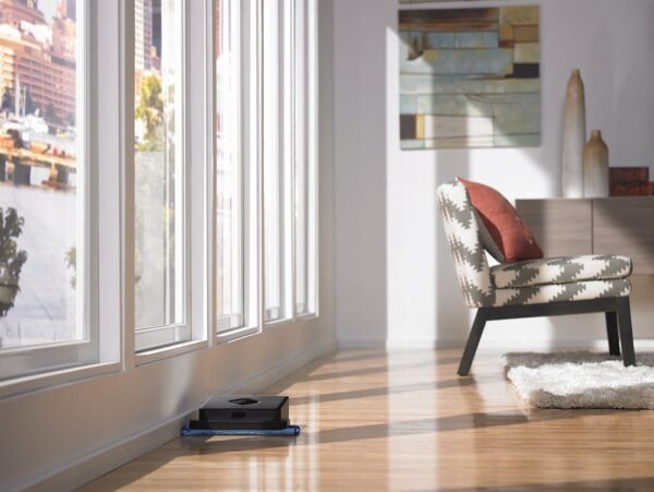 iRobot – Braava 380 Robot Mop – Black