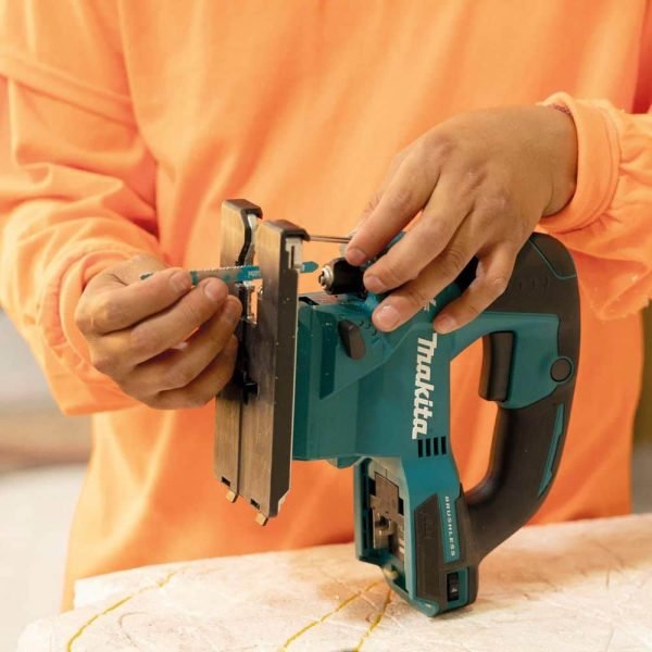 9eaa940b469745138a9f2e5d6ddec186 XVJ04Z 18V LXT Lithium-Ion Brushless Cordless Jig Saw (Tool Only)