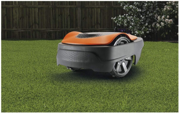 a976aee5d806434f83e3caee7754a236 500 GO Robotic Lawn Mower