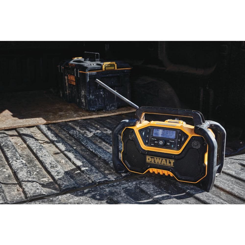 DEWALT DCR028B 20-Volt MAX Compact Bluetooth Radio (Tool Only) 7 Image 81 - DEWALT DCR028B 20-Volt MAX Compact Bluetooth Radio (Tool Only), 15 AMP, 4500 RPM