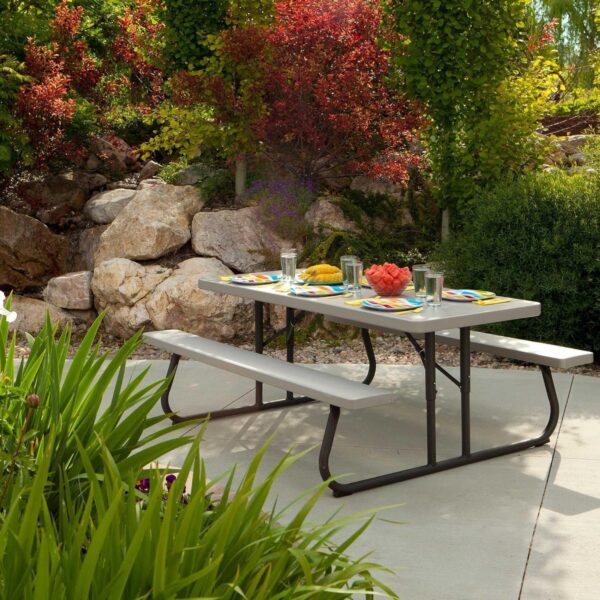 Lifetime Folding Picnic Table, 6-Foot