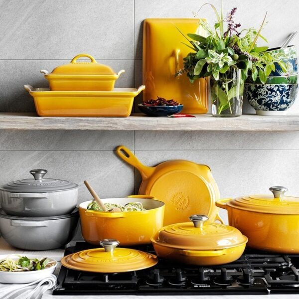 c82b6cd206d04097a4a9ad4f198eeb4b 20-piece Signature Cast Iron Cookware Set,10.25 Skillet,1.75-quart Saucepan with Lid