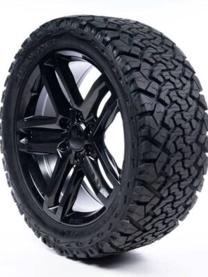 Venom Power Terra Hunter X/T All Terrain 275/55R20 117T XL Light Truck Tire